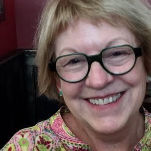 Meet your Posher, Thea
